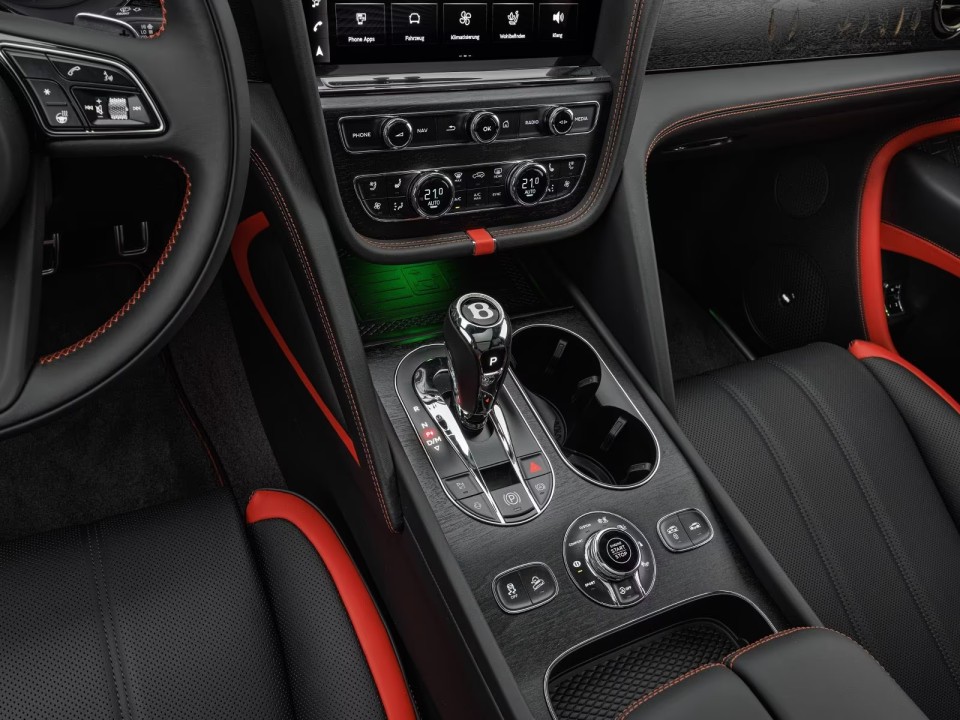 Bentley Bentayga - foto 22