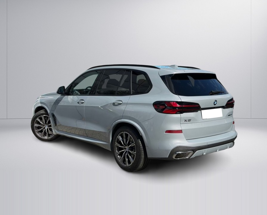 BMW X5 xDrive50e M-Sport (4)