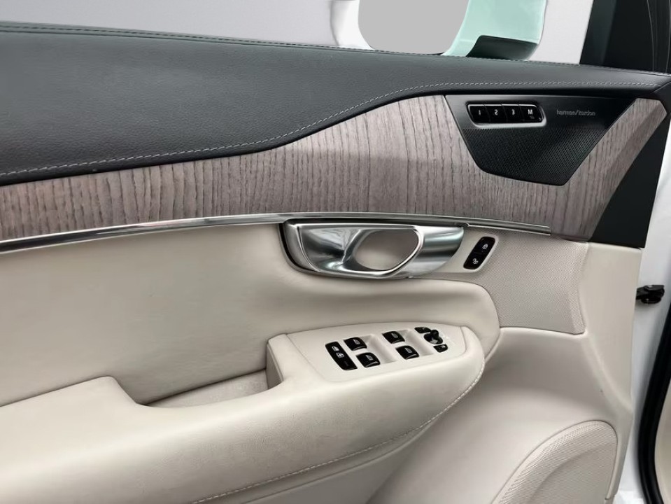 Volvo XC 90 T8 AWD Recharge Plus Bright - foto 16
