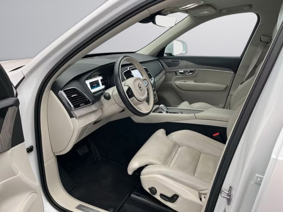 Volvo XC 90 T8 AWD Recharge Plus Bright - foto 6