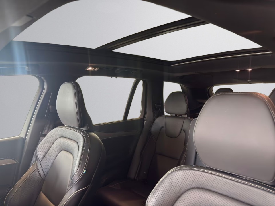 Volvo XC 90 R Design - foto 12