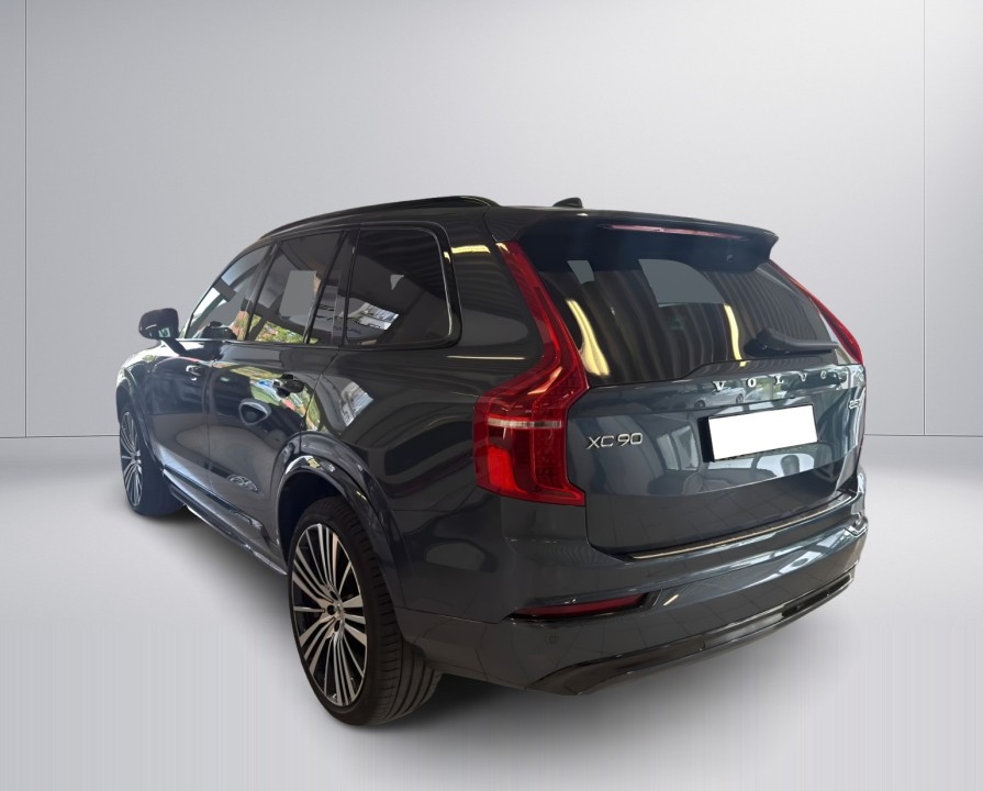 Volvo XC 90 R Design (4)