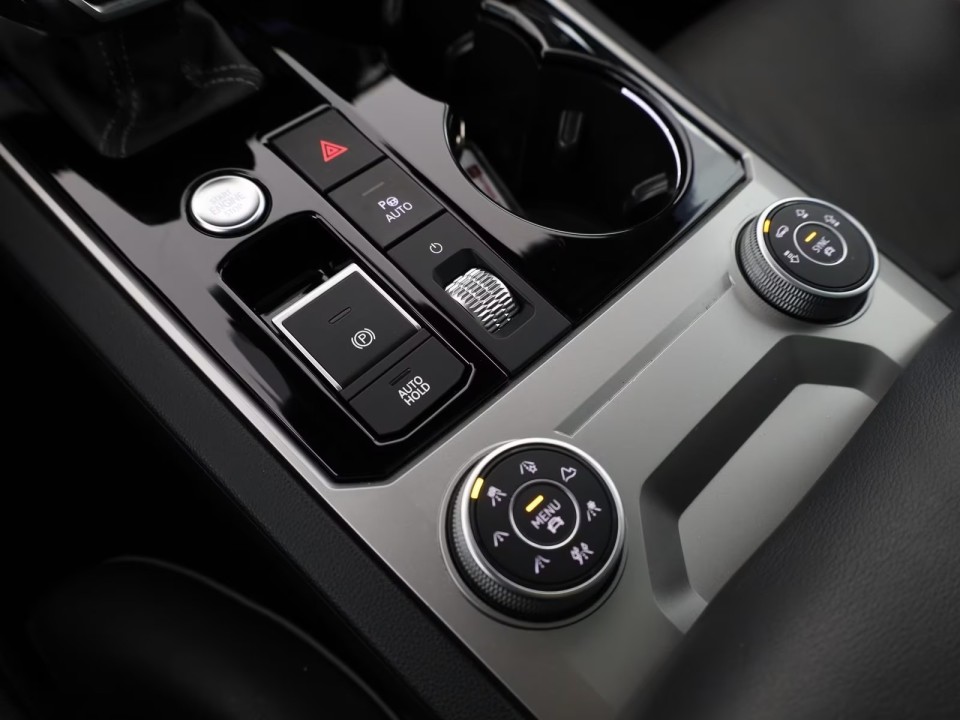 Volkswagen Touareg 4Motion R LINE - foto 12