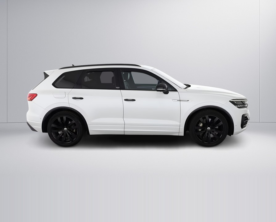 Volkswagen Touareg 4Motion R LINE (2)