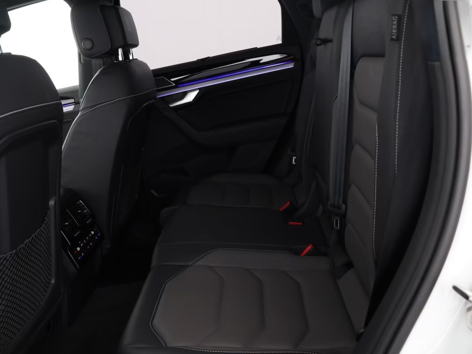 Volkswagen Touareg 4Motion R LINE - foto 22