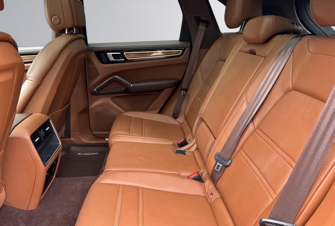 Porsche Cayenne E-Hybrid - foto 8