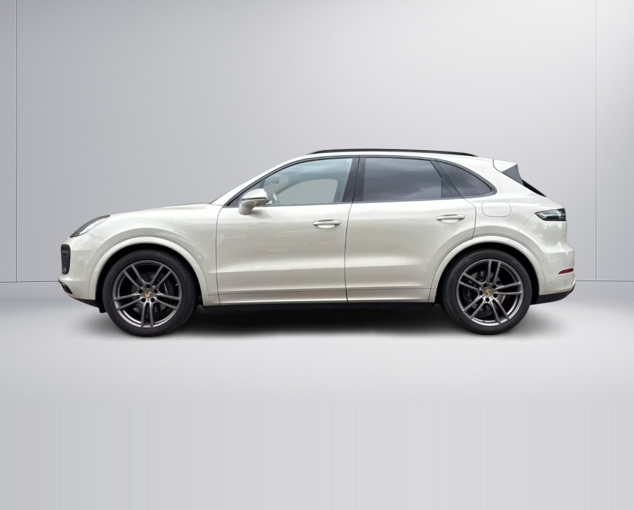 Porsche Cayenne E-Hybrid (3)