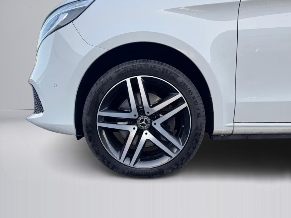 Mercedes-Benz V 250d 4MATIC - foto 18