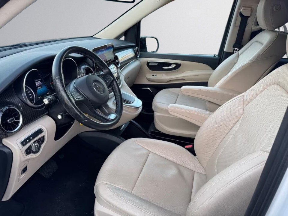 Mercedes-Benz V 250d 4MATIC - foto 11