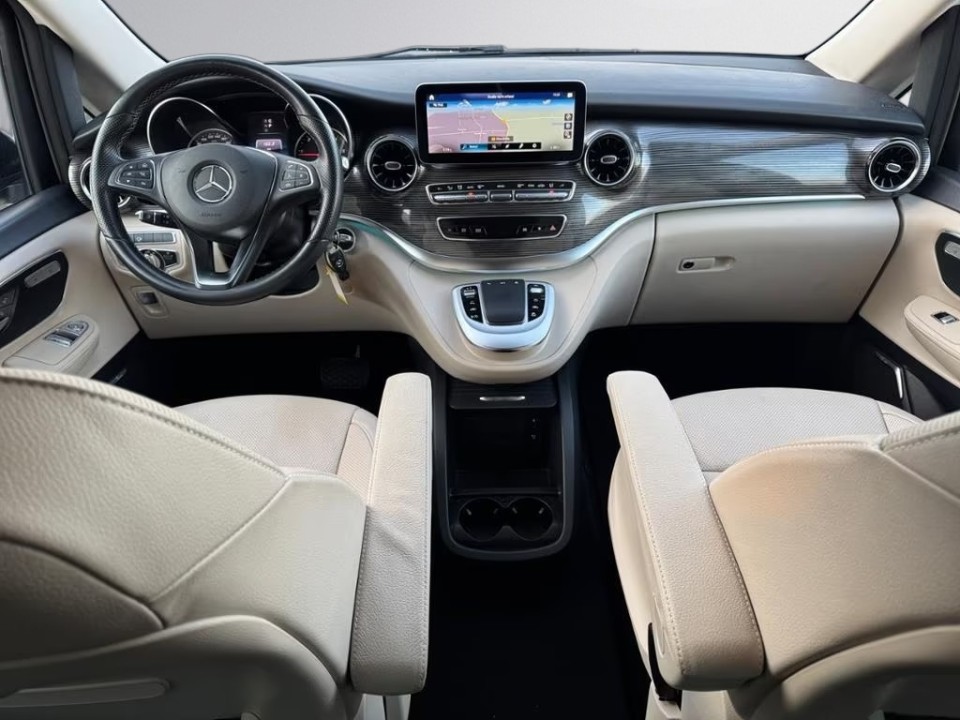 Mercedes-Benz V 250d 4MATIC - foto 10