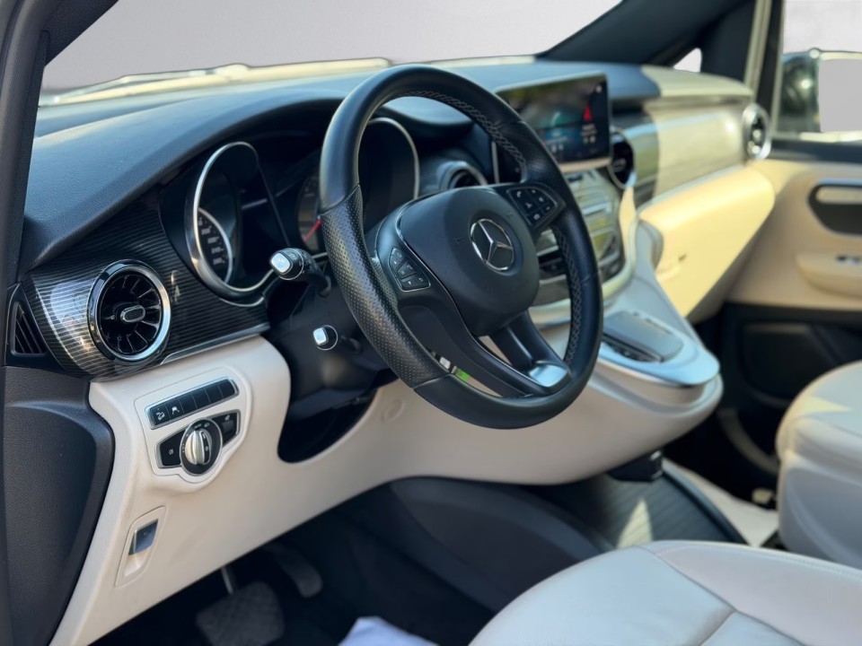 Mercedes-Benz V 250d 4MATIC - foto 12