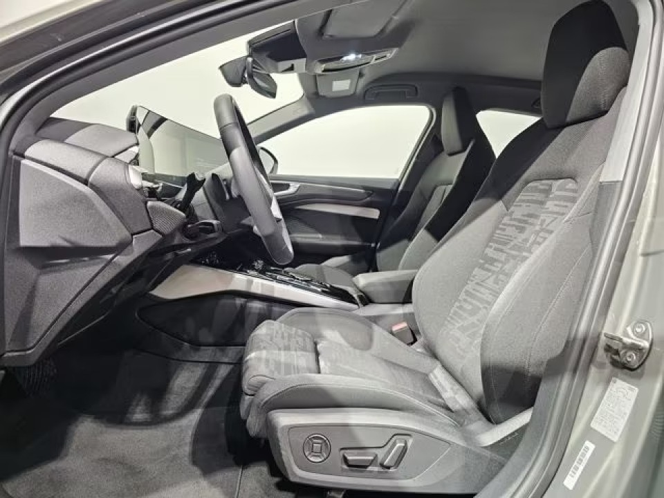 Audi A6 - foto 12