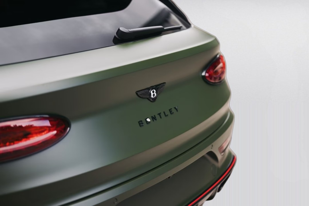 Bentley Bentayga V8 S Black Edition - foto 30