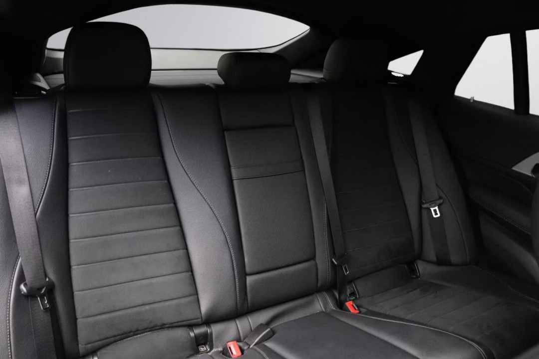 Mercedes-Benz GLE Coupé 350e 4MATIC AMG - foto 23