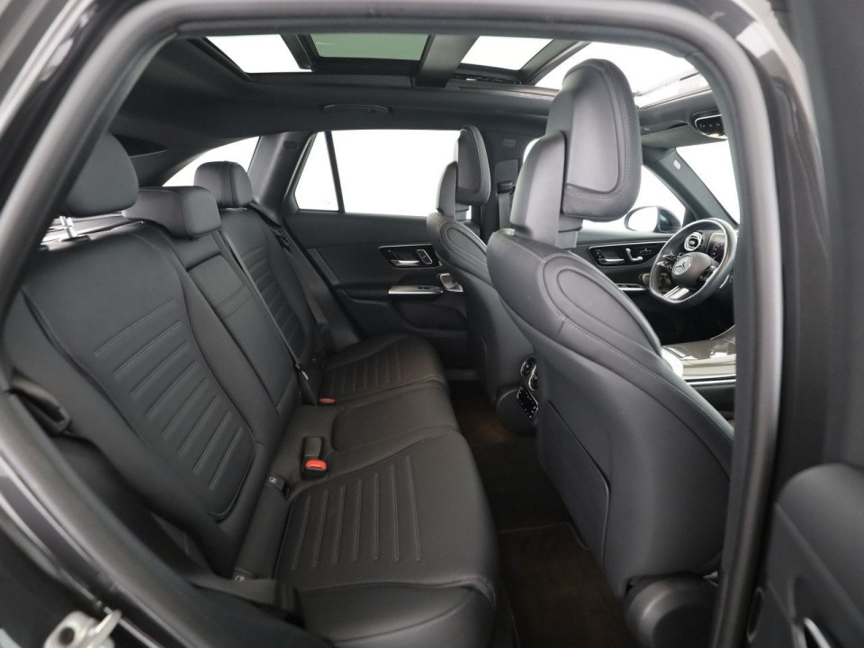 Mercedes-Benz GLC 300 4MATIC - foto 19