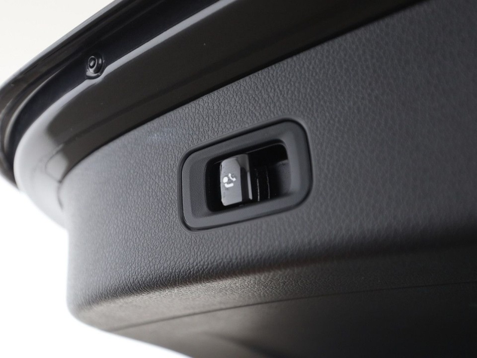 Mercedes-Benz GLC 300 4MATIC - foto 25