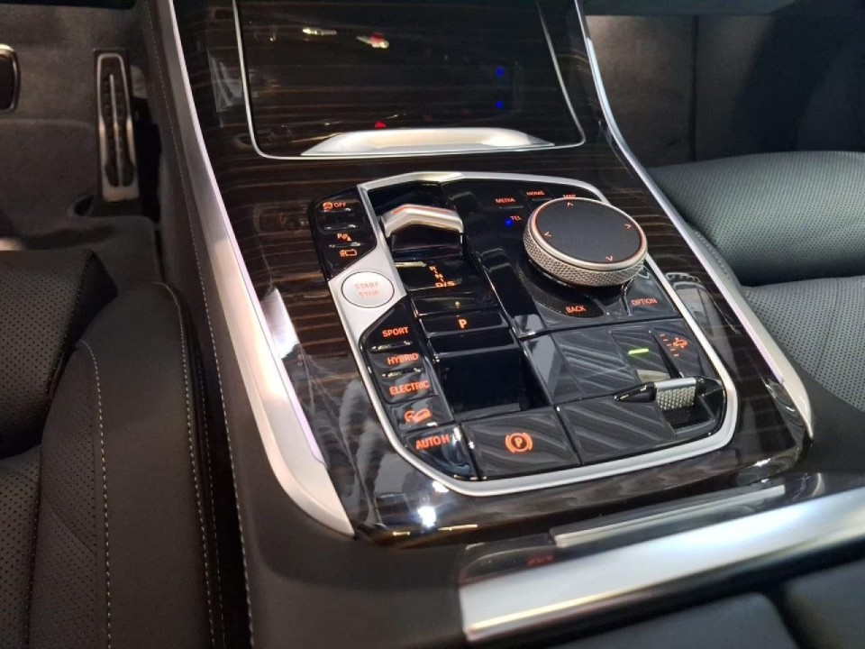 BMW X5 xDrive50e M-Sport - foto 9