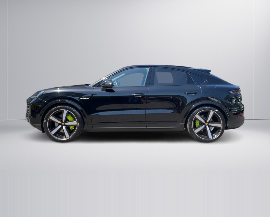 Porsche Cayenne Coupe E-Hybrid (3)