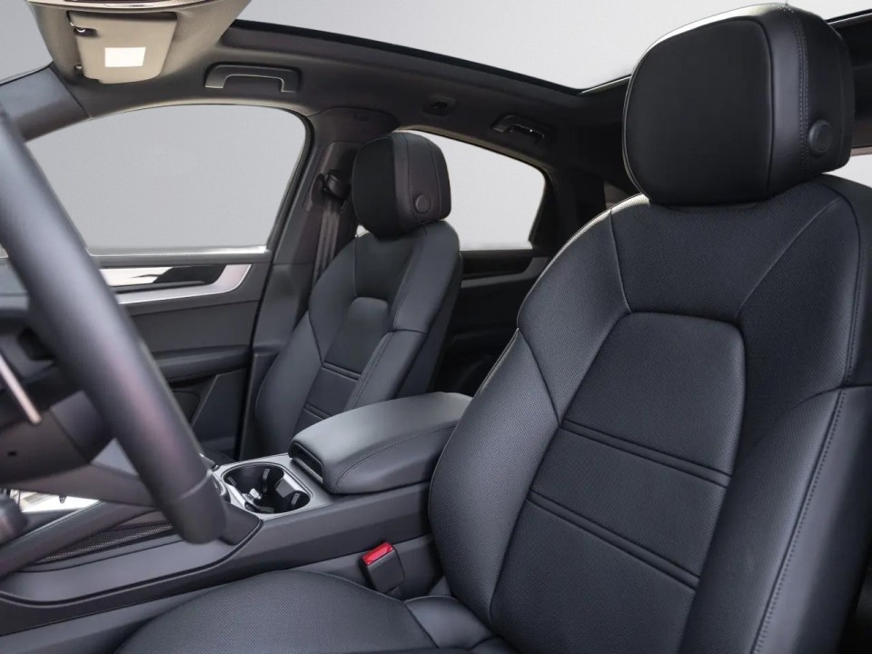 Porsche Cayenne Coupe E-Hybrid - foto 11