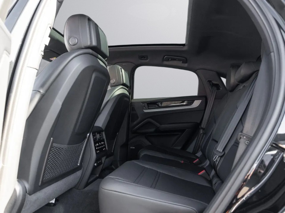 Porsche Cayenne Coupe E-Hybrid - foto 21