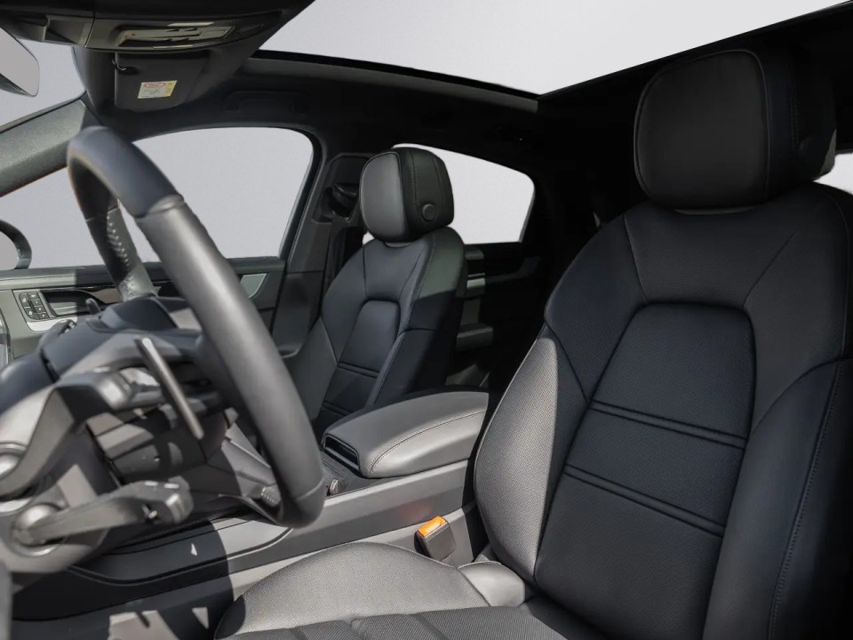 Porsche Cayenne Coupe E-Hybrid - foto 10