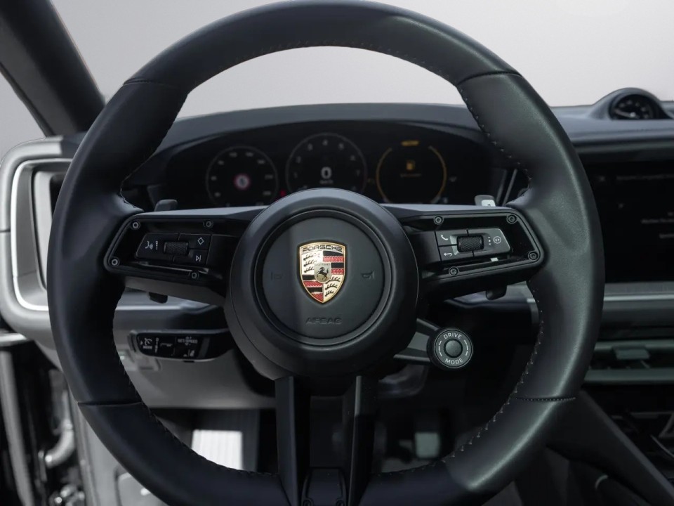 Porsche Cayenne Coupe E-Hybrid - foto 7