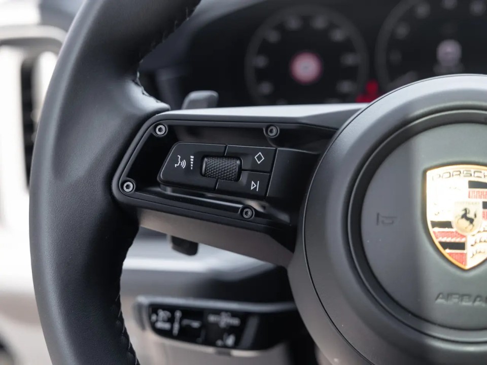 Porsche Cayenne Coupe E-Hybrid - foto 12
