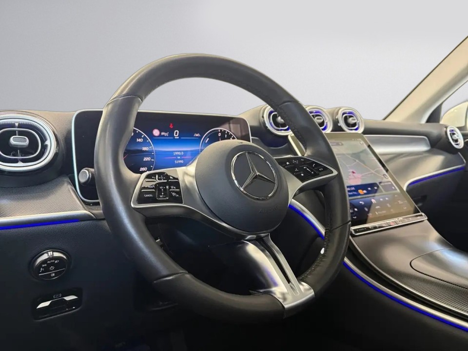 Mercedes-Benz GLC 300de 4MATIC - foto 9
