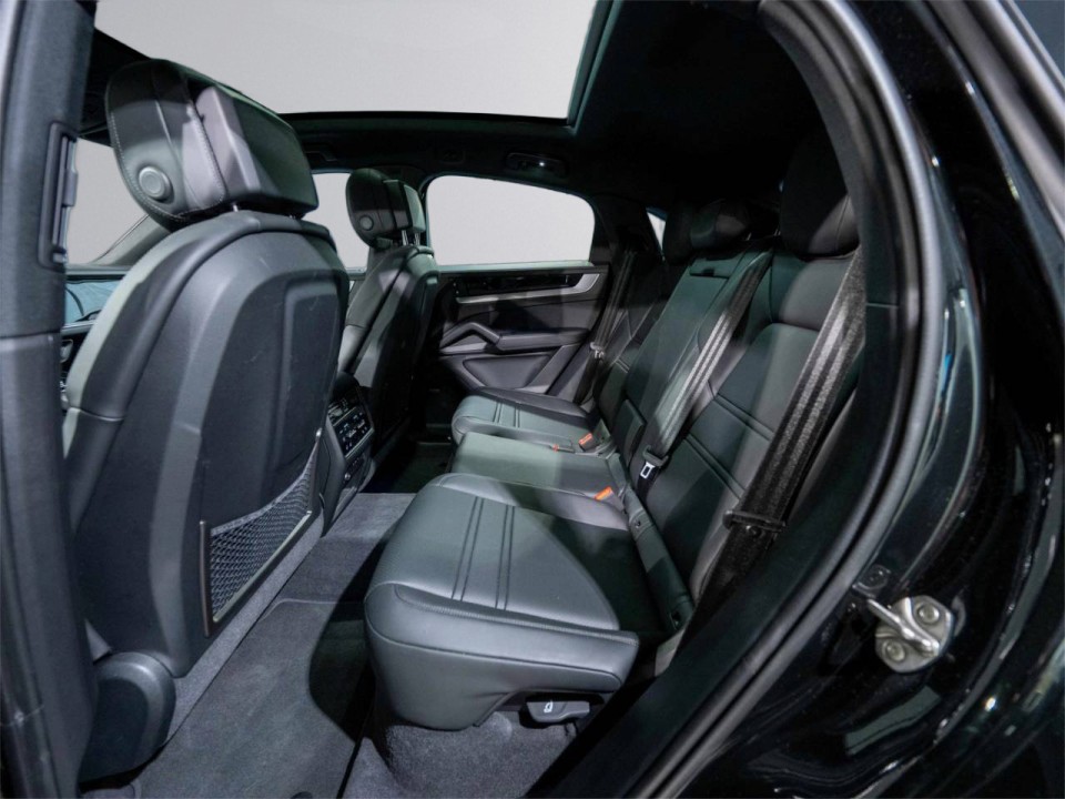Porsche Cayenne Coupe E-Hybrid - foto 7