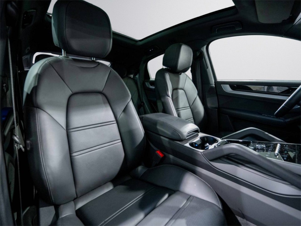 Porsche Cayenne Coupe E-Hybrid - foto 8