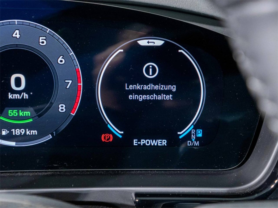 Porsche Cayenne Coupe E-Hybrid - foto 21
