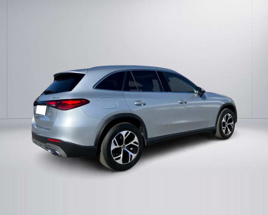 Mercedes-Benz GLC 300de 4MATIC (4)