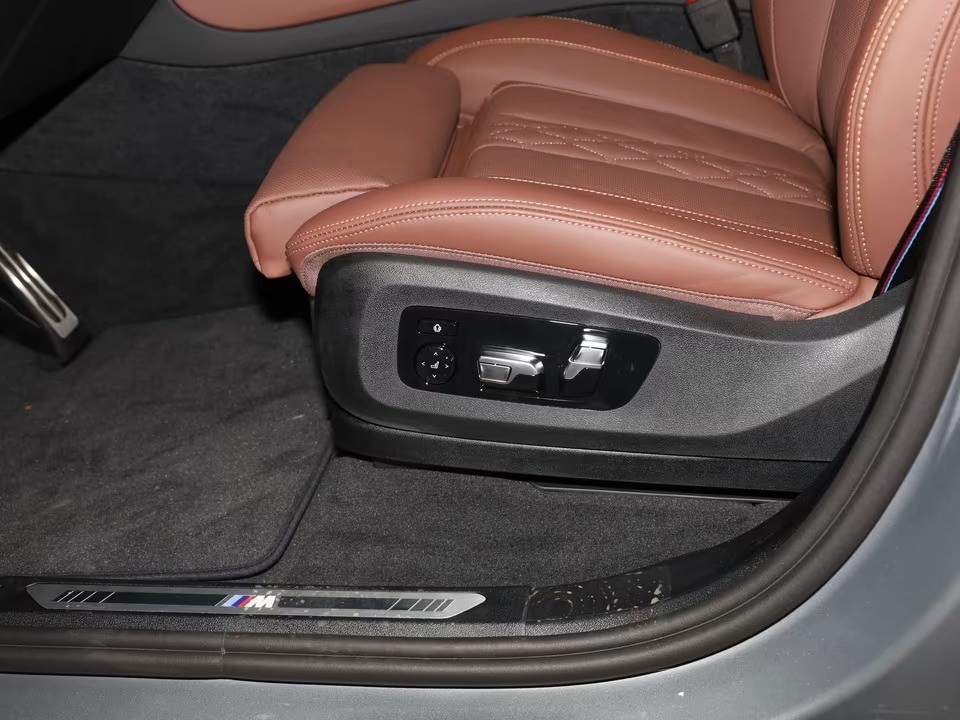 BMW X5 xDrive50e M-Sport - foto 14