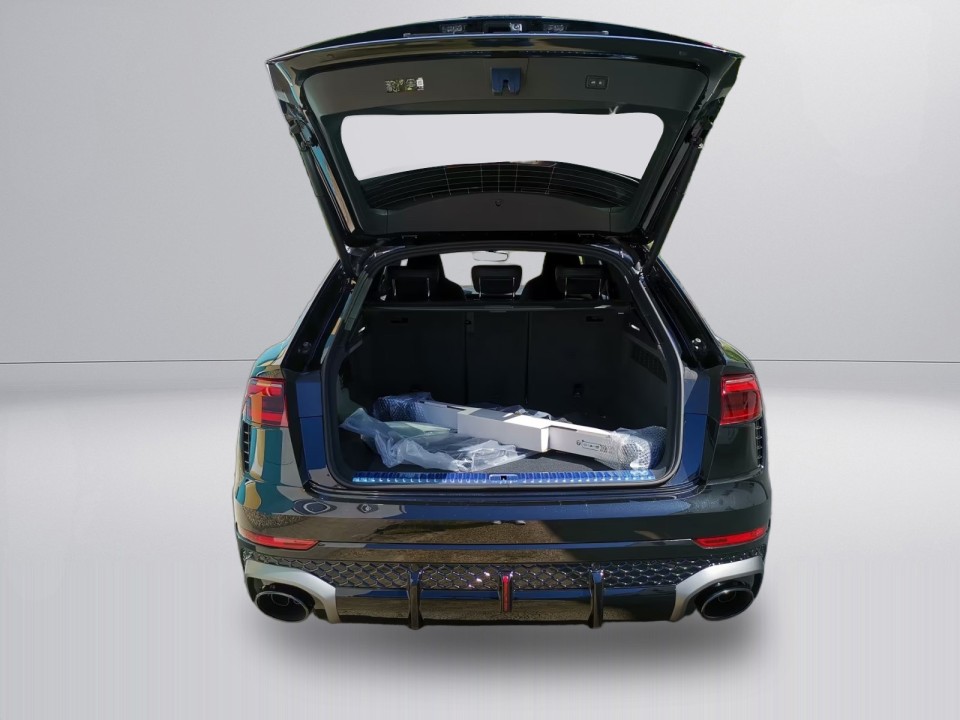 Audi RS Q8 - foto 38