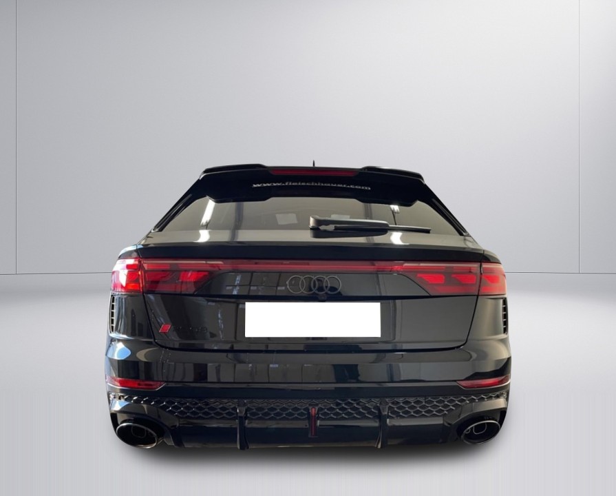 Audi RS Q8 (5)