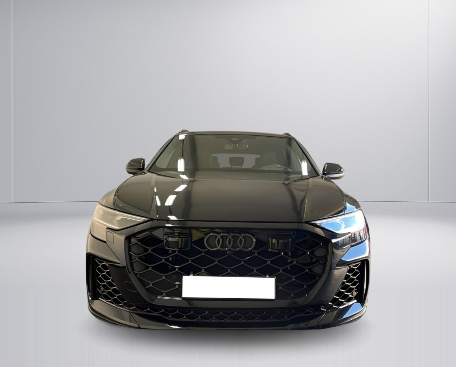Audi RS Q8 (2)