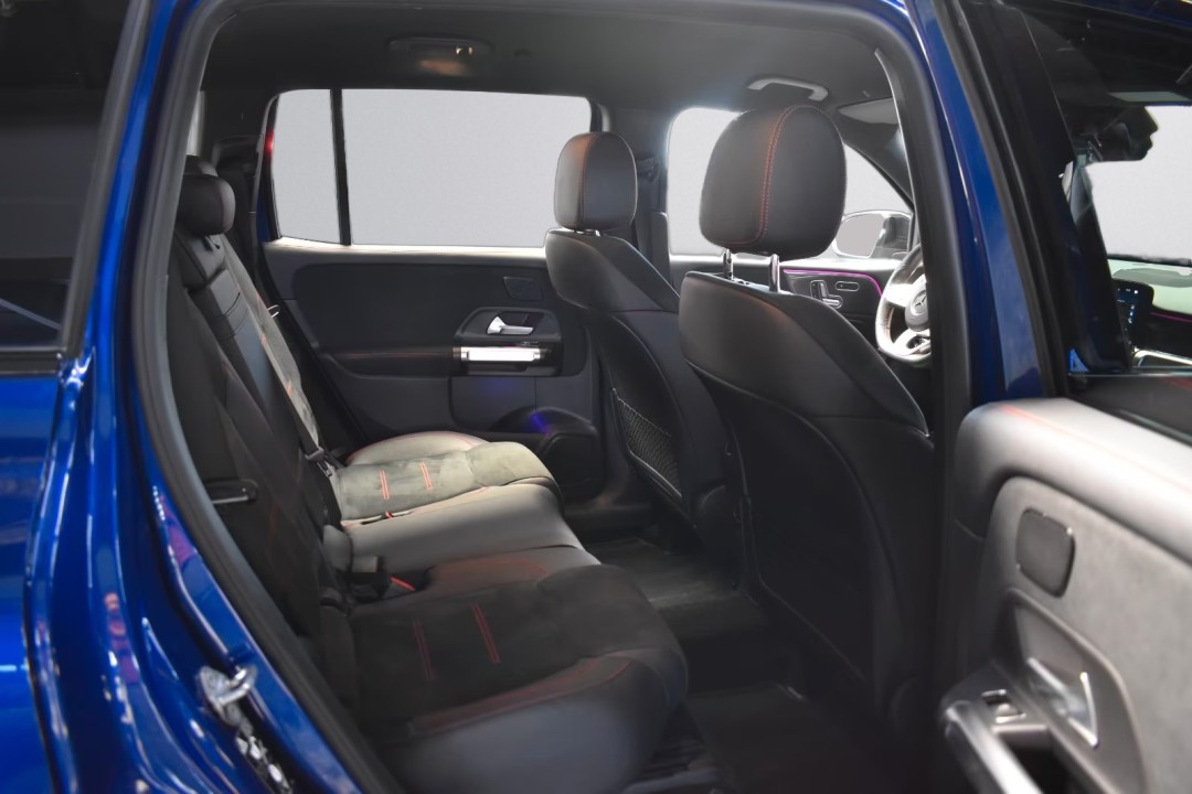 Mercedes-Benz GLB 200d AMG - foto 9