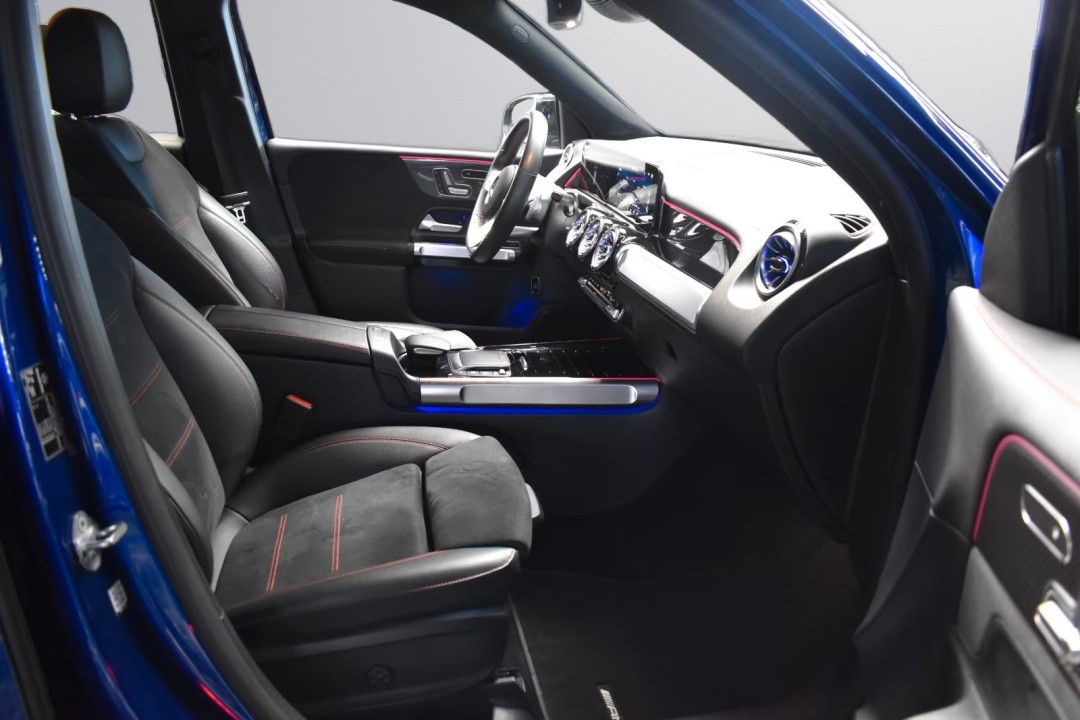 Mercedes-Benz GLB 200d AMG - foto 10