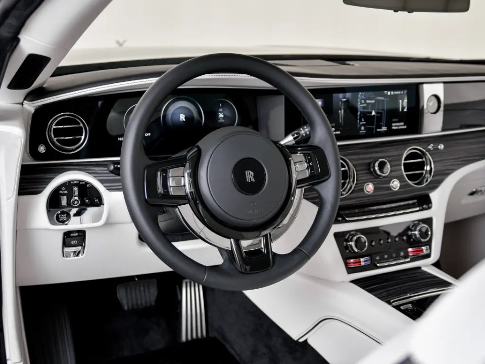 Rolls-Royce Spectre - foto 7