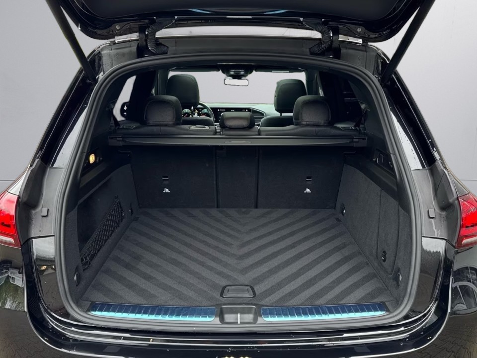 Mercedes-Benz GLE 300d 4MATIC AMG - foto 16