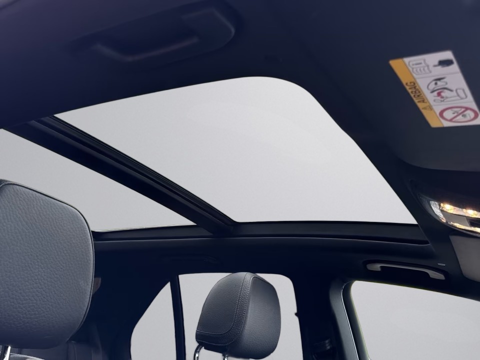 Mercedes-Benz GLE 300d 4MATIC AMG - foto 12