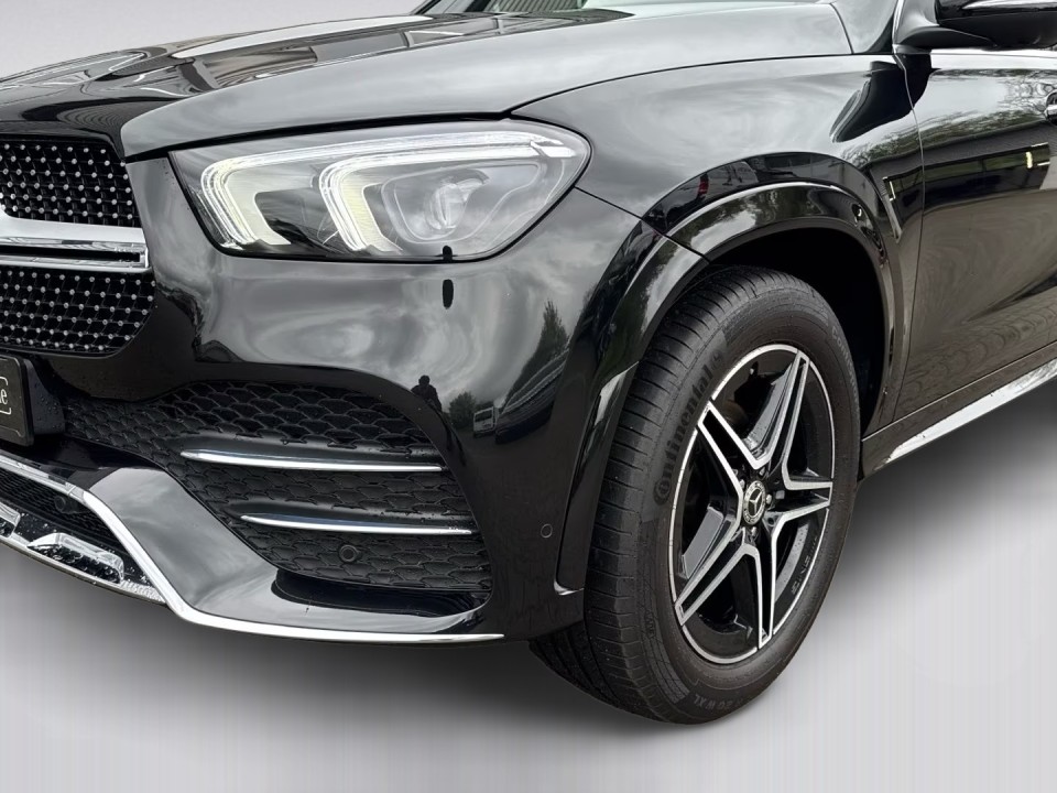 Mercedes-Benz GLE 300d 4MATIC AMG - foto 17