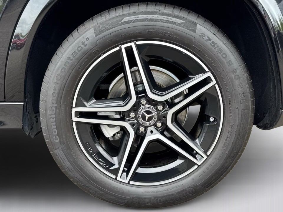 Mercedes-Benz GLE 300d 4MATIC AMG - foto 19