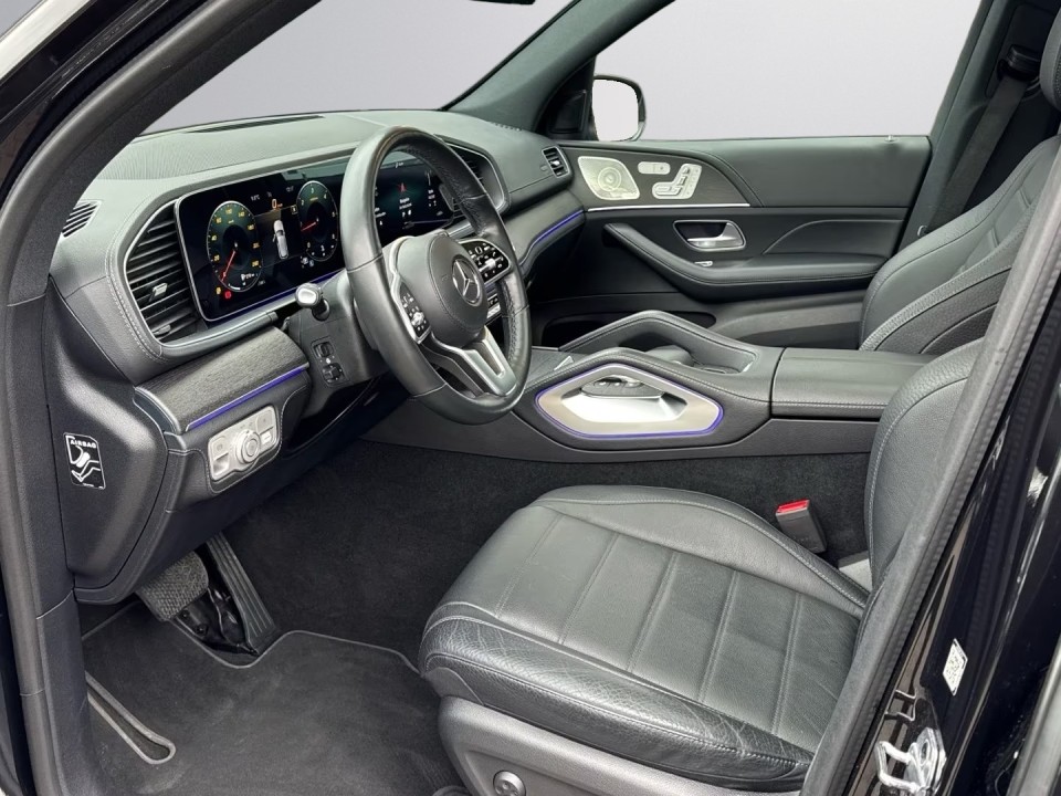 Mercedes-Benz GLE 300d 4MATIC AMG - foto 8