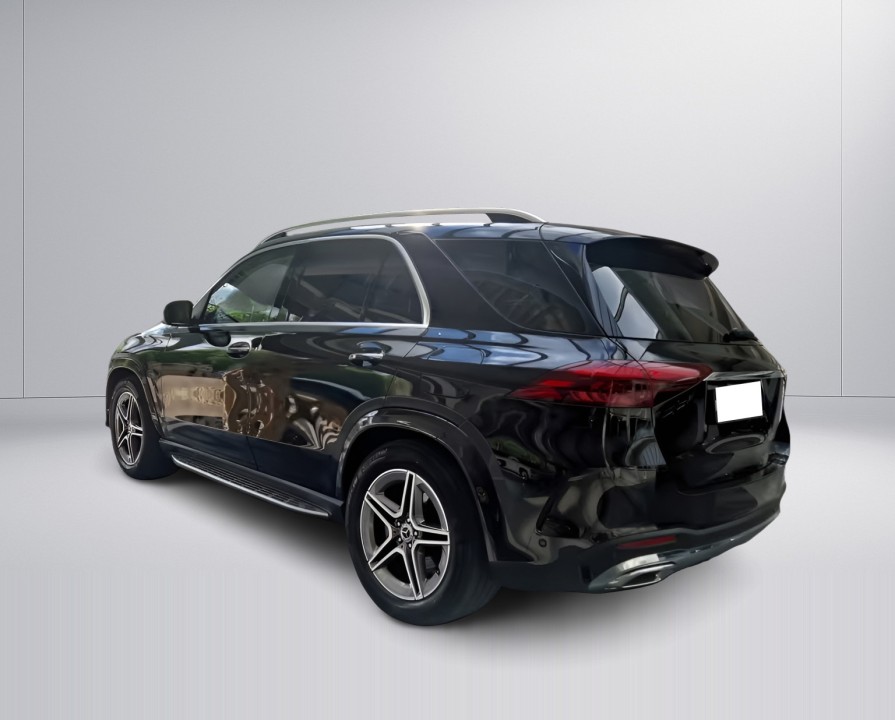 Mercedes-Benz GLE 350de 4MATIC AMG (3)