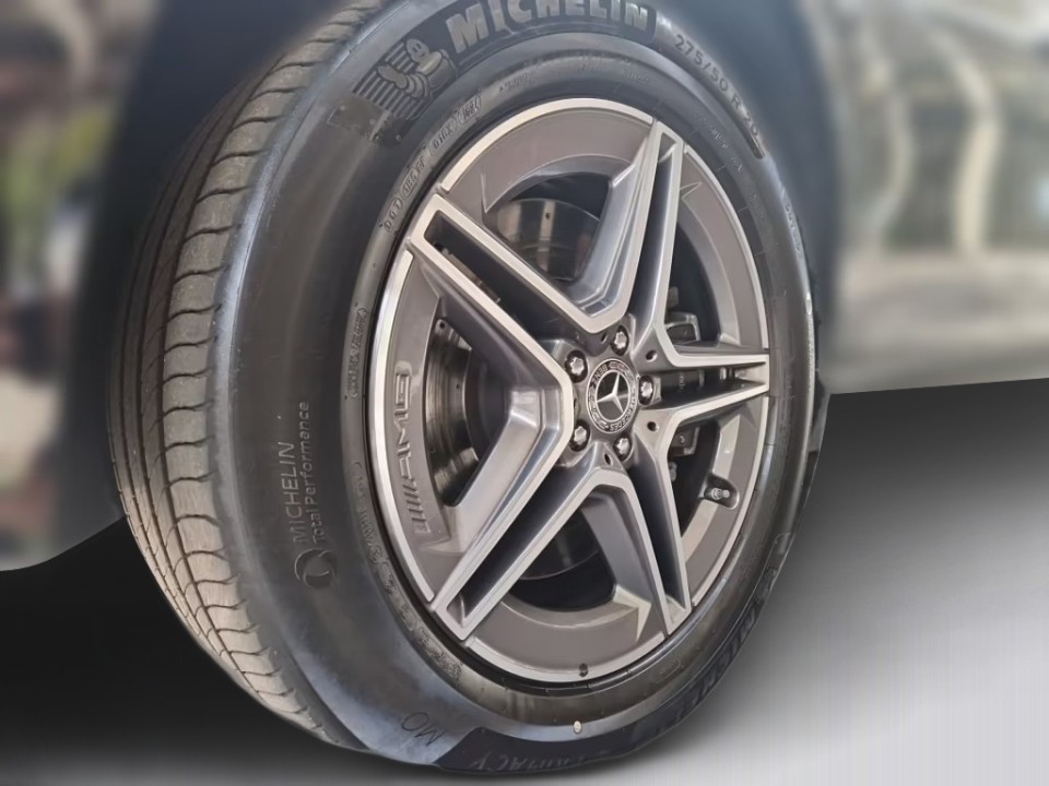 Mercedes-Benz GLE 350de 4MATIC AMG - foto 17