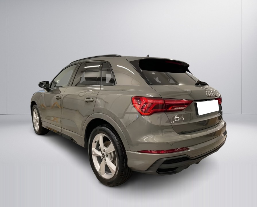 Audi Q3 40 TFSI Quattro S-line (4)