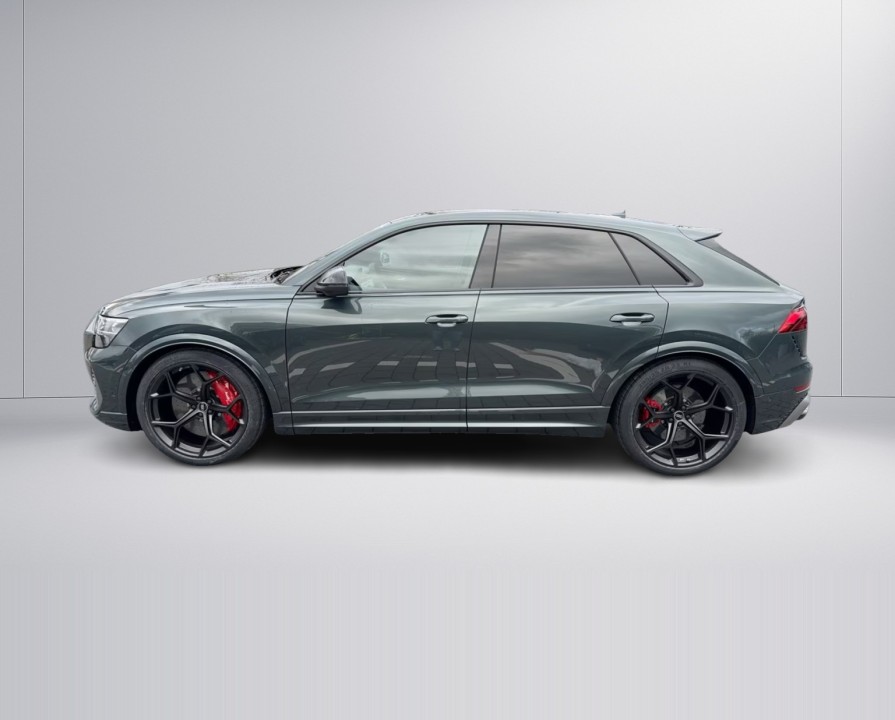 Audi RS Q8 - foto 7