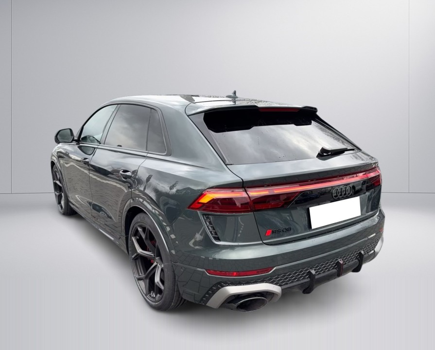 Audi RS Q8 - foto 6