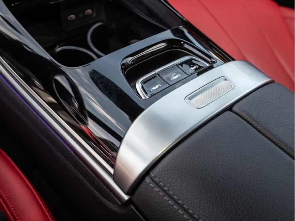 Mercedes-Benz CLE 300 4MATIC Cabrio AMG - foto 17